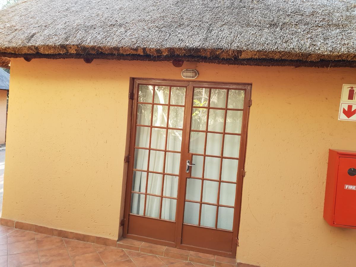 Hartbeespoort Holiday Resort Екстер'єр фото